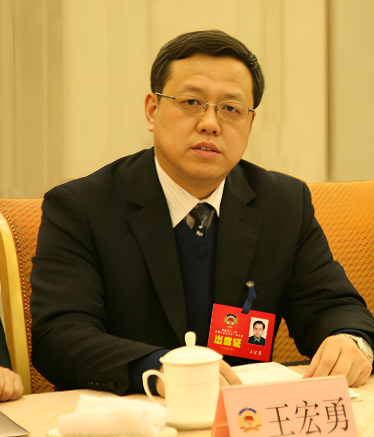 【百人訪談】 王宏勇：連心物業為什么讓人放心